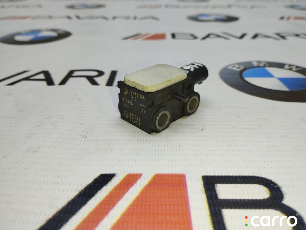65779152262, 65773448086 Датчик удара SRS на кузове BMW X5 2006г. - фото №1
