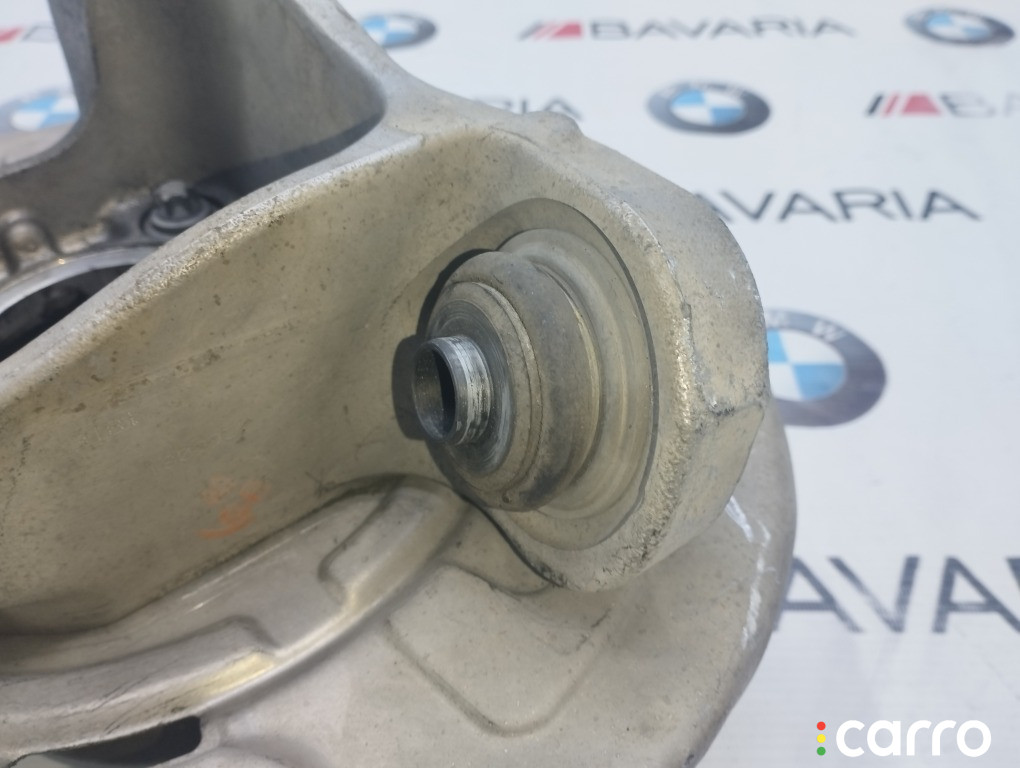 6877218, 33326879102 Цапфа со ступицей в сборе BMW X5 2006г. - фото №2
