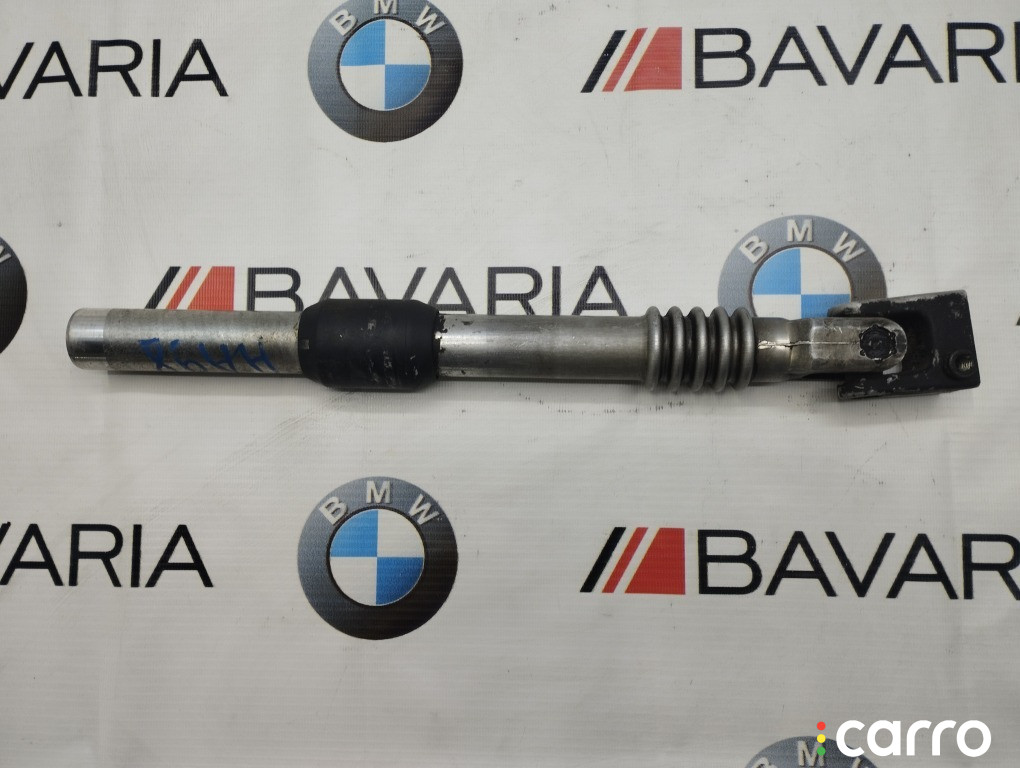 32311161621 Рулевой карданчик BMW 5 1999г. - фото №1
