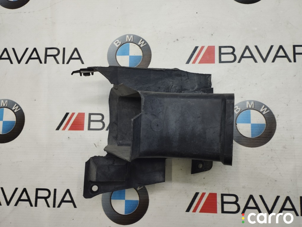 51718235246 Воздуховод BMW 330i 2002г. - фото №3