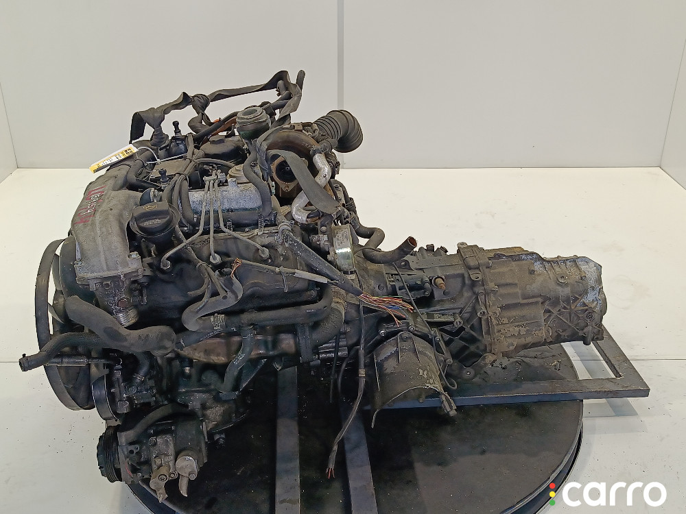 BCZ Двигатель Audi A4 2004г. - фото №1