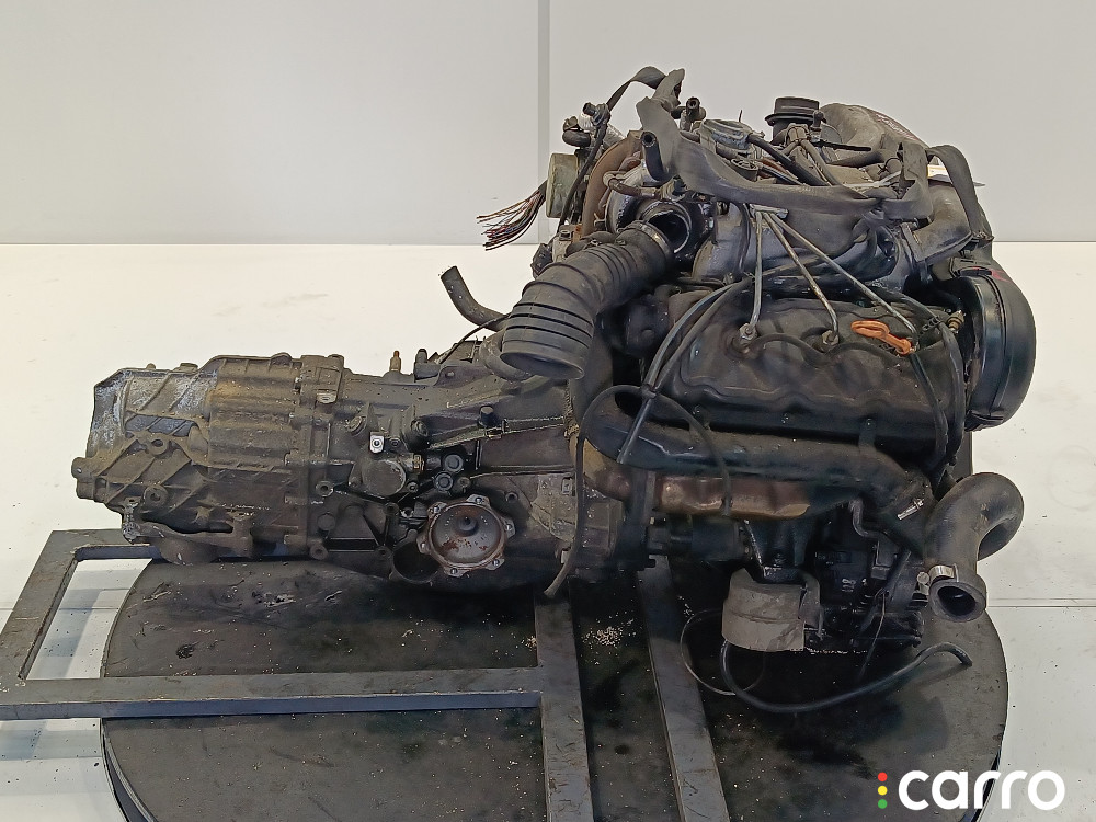 BCZ Двигатель Audi A4 2004г. - фото №3