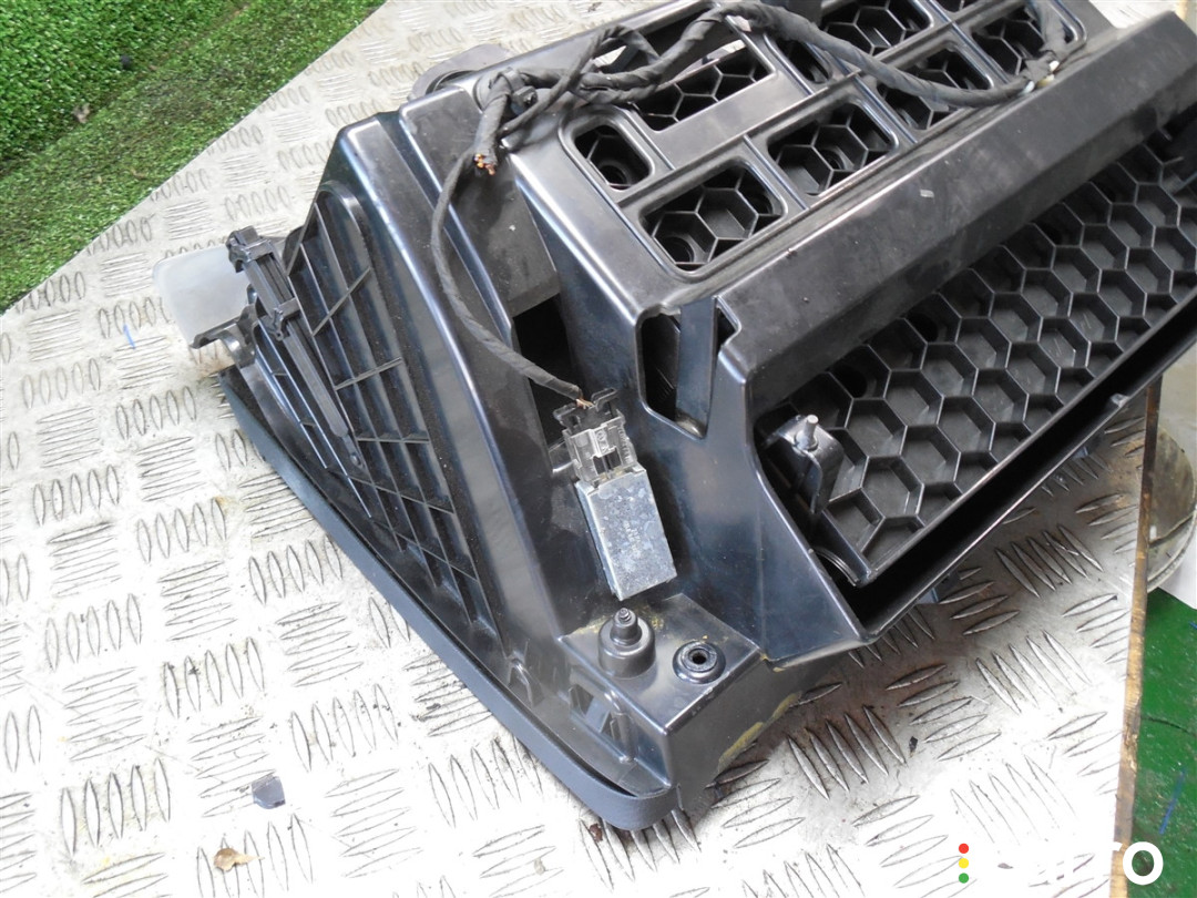 Бардачок Volkswagen Passat B6 2006г. - фото №6
