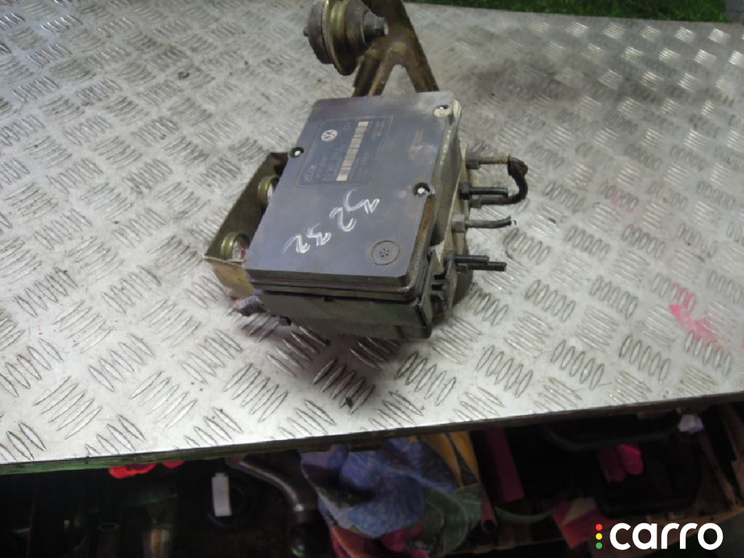 7L0907379 Блок ABS Volkswagen Touareg 2007г. - фото №1