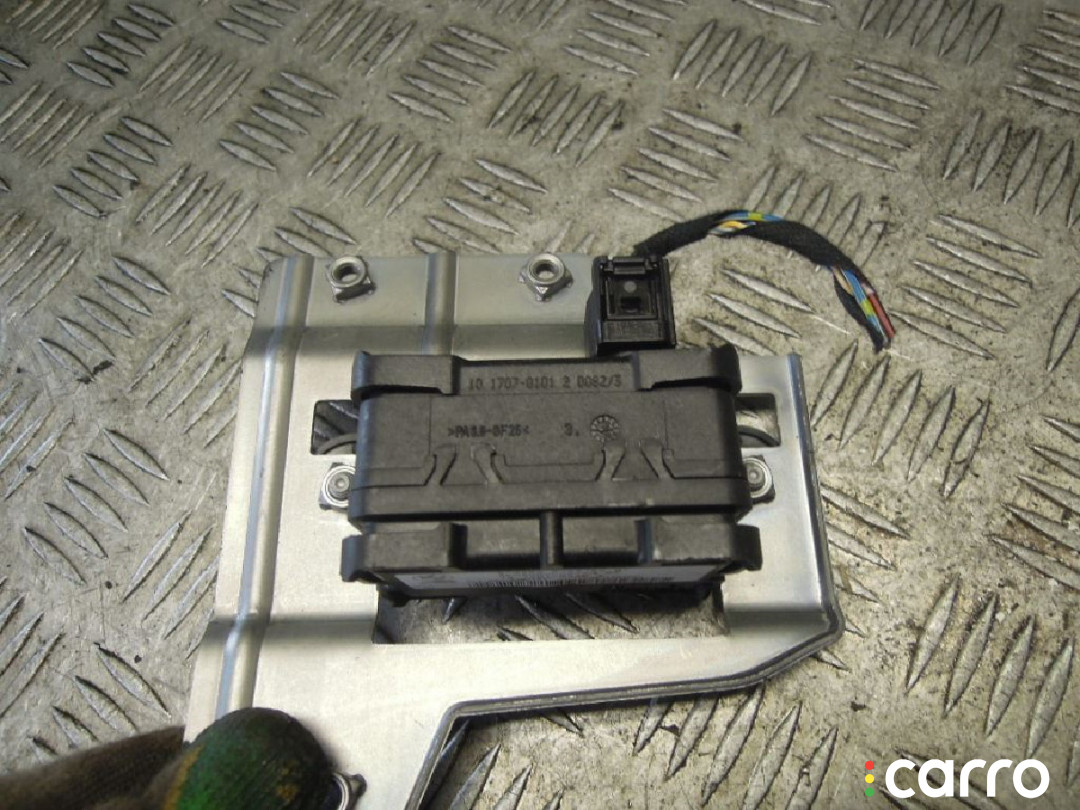 6762769 Датчик ускорения BMW 3 E90/E91/E92/E93 2005г. - фото №1