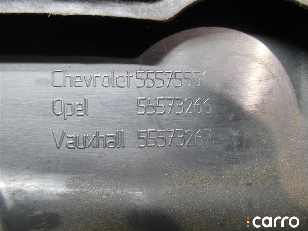 55573266 Декоративная крышка двигателя Opel Astra J 2012г. - фото №4