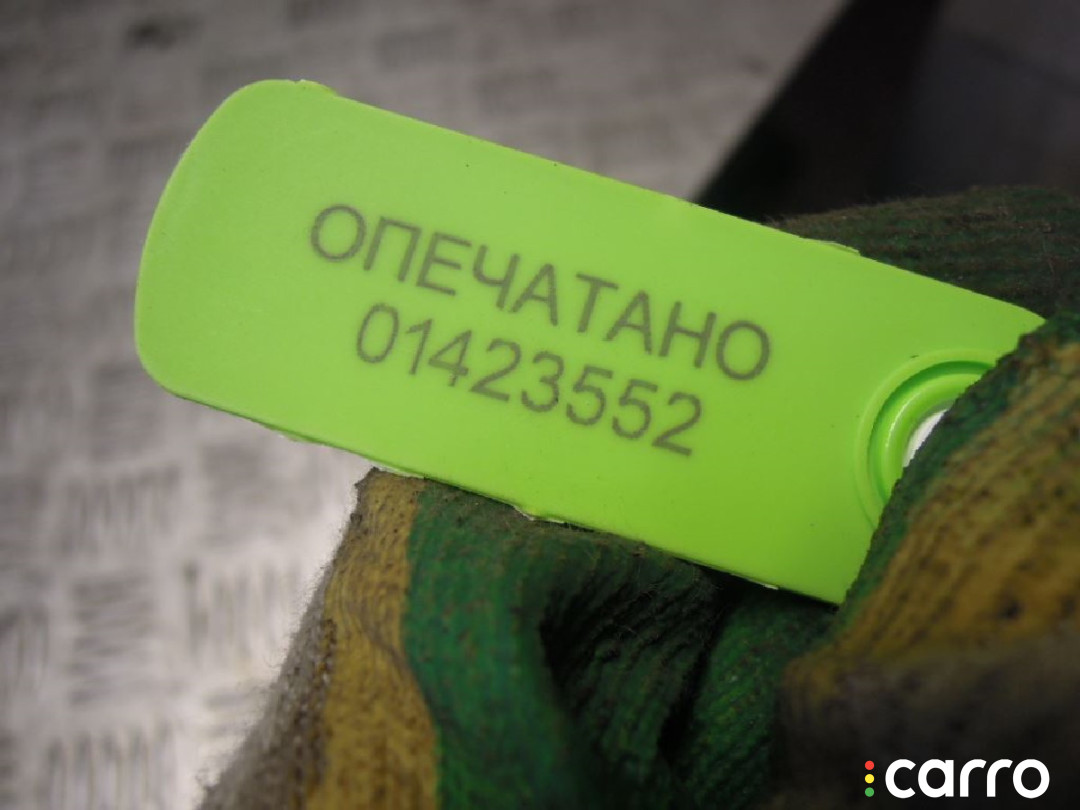 Заглушка (решетка) в бампер BMW 3 E90/E91/E92/E93 2005г. - фото №3