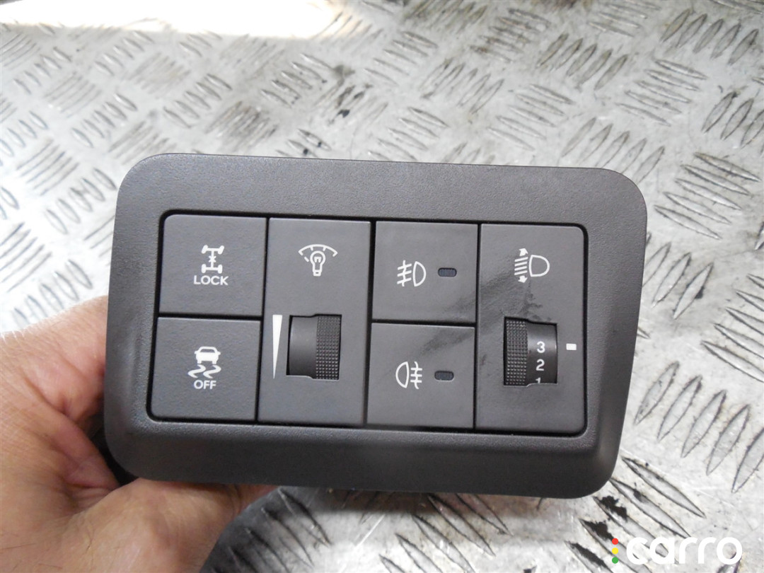 Кнопка антипробуксовочной системы (ABS/ESP) Hyundai Santa Fe 2012г. - фото №2