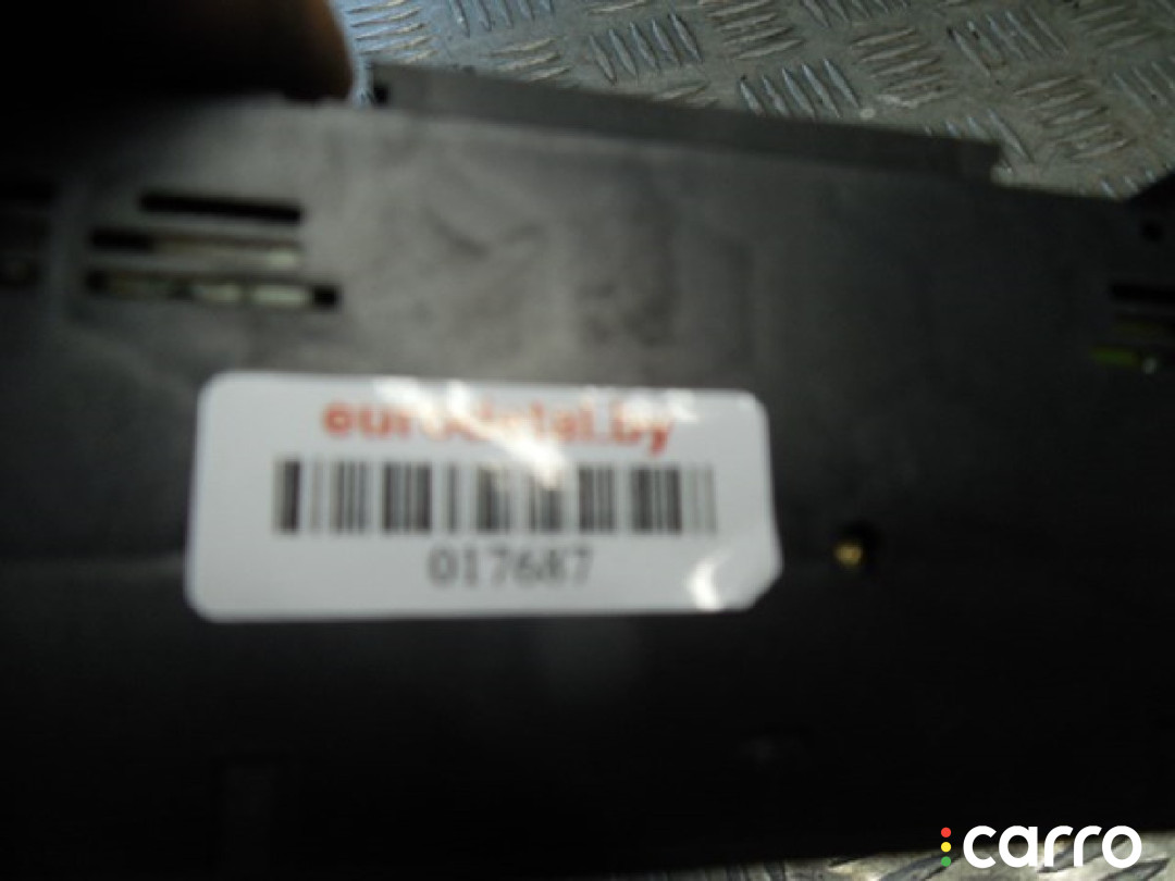 Кнопка подогрева сидений BMW 5 E39 2003г. - фото №3
