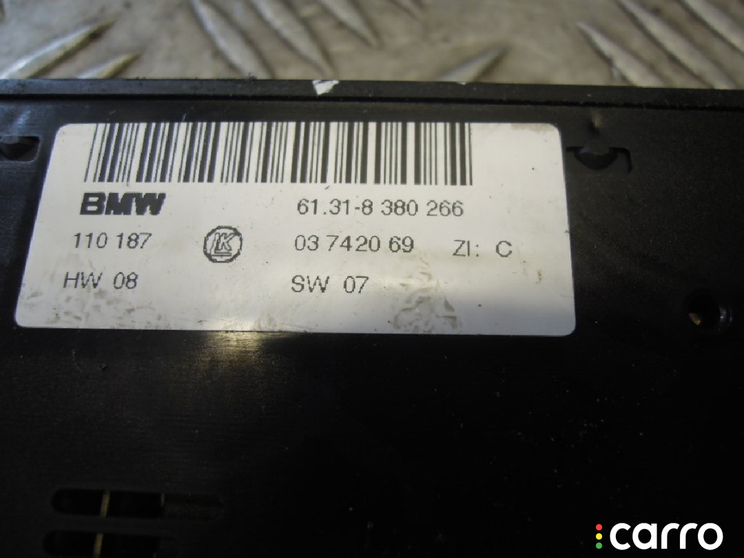 8380266 Кнопка подогрева сидений BMW 5 E39 2002г. - фото №4