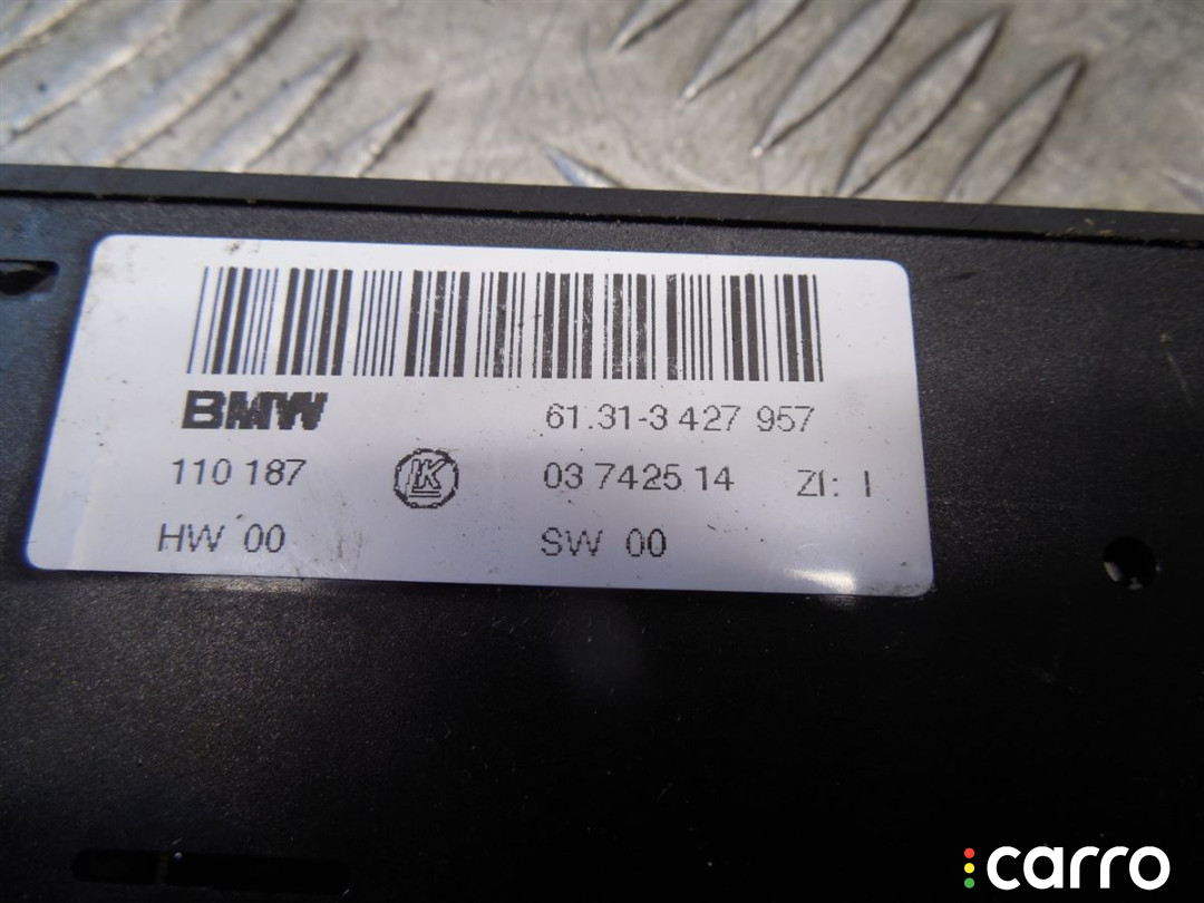 Кнопка подогрева сидений BMW X3 E83 2008г. - фото №4