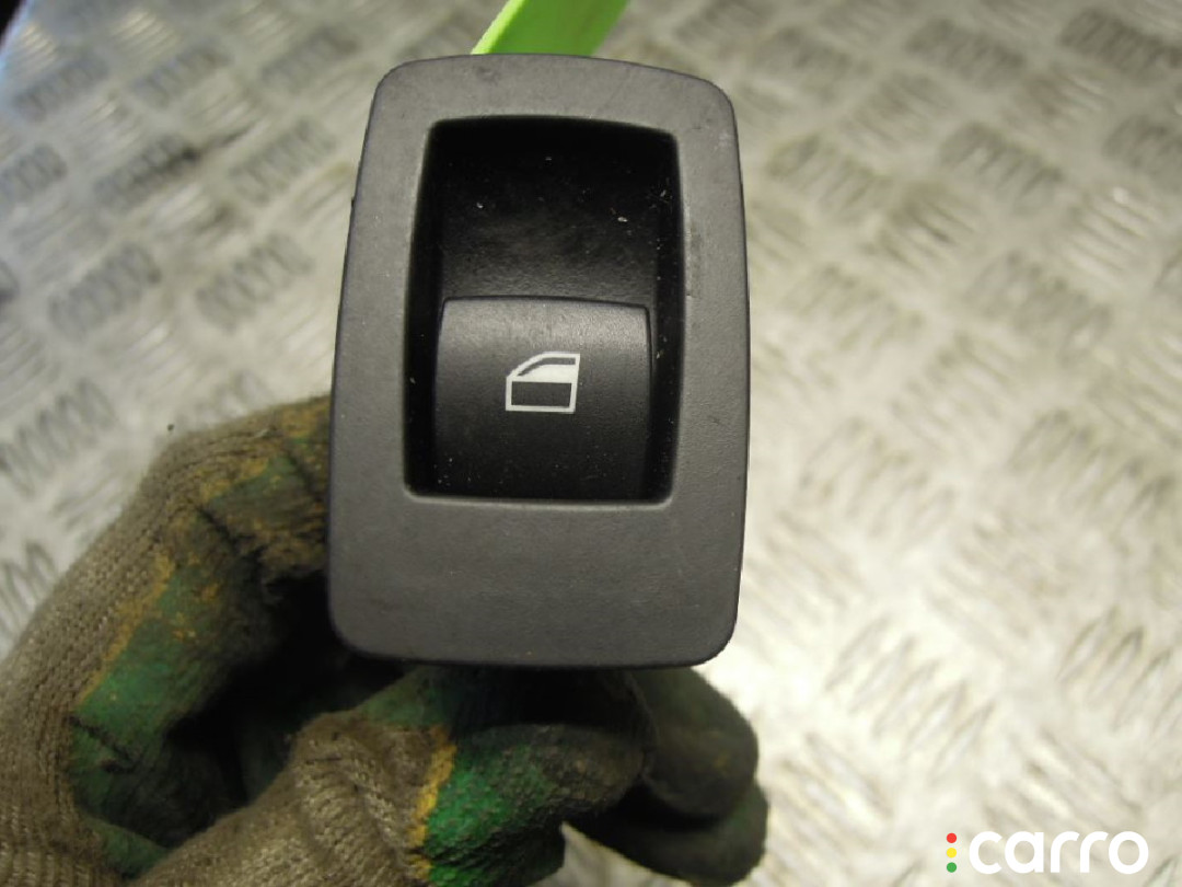 Кнопка стеклоподъемника BMW 3 E90/E91/E92/E93 2005г. - фото №1