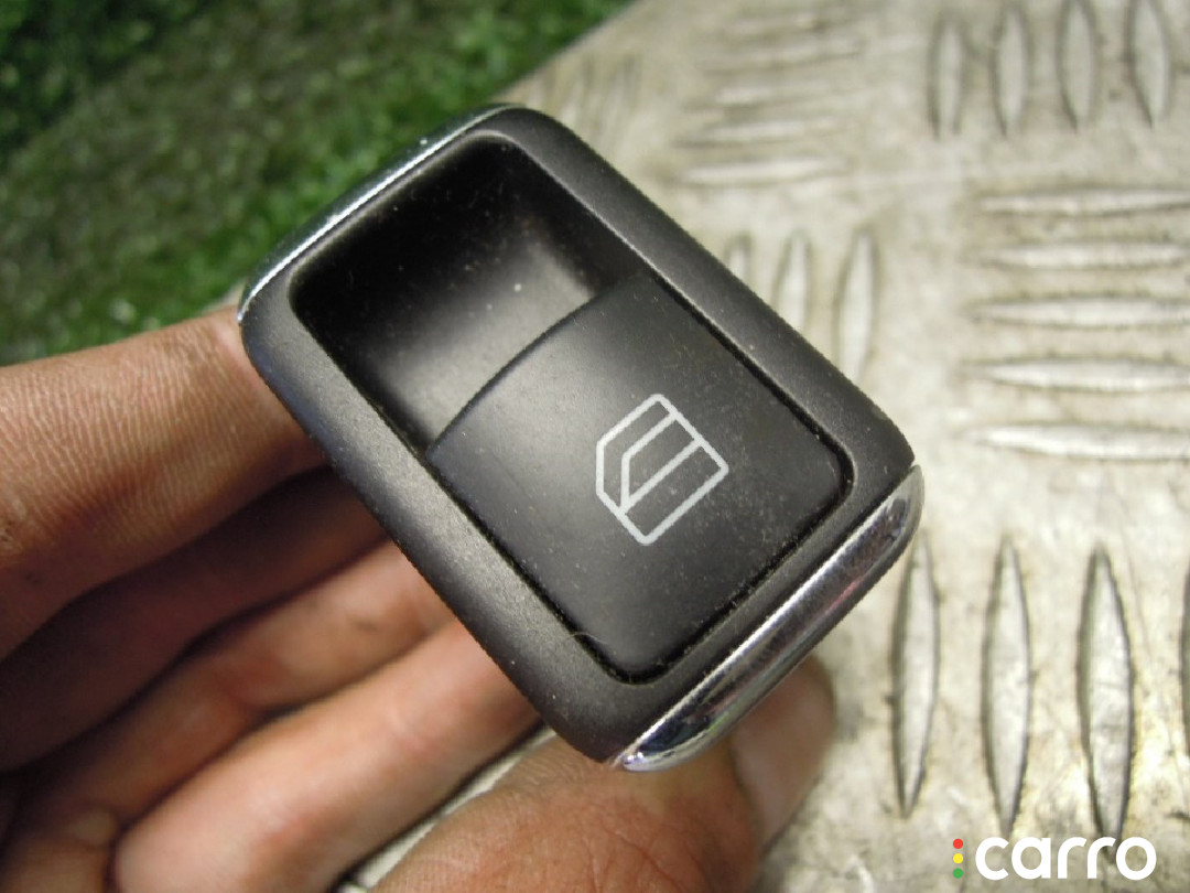 Кнопка стеклоподъемника Mercedes E W212 2009г. - фото №2