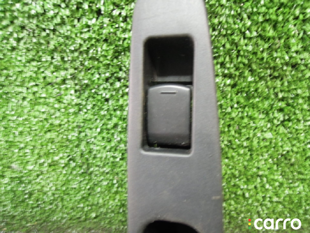 Кнопка стеклоподъемника Nissan Qashqai 2009г. - фото №4