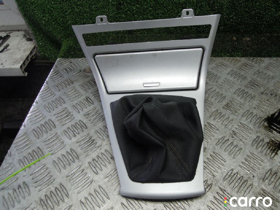 Консоль салона (кулисная часть) BMW X3 E83 2009г. - фото №1