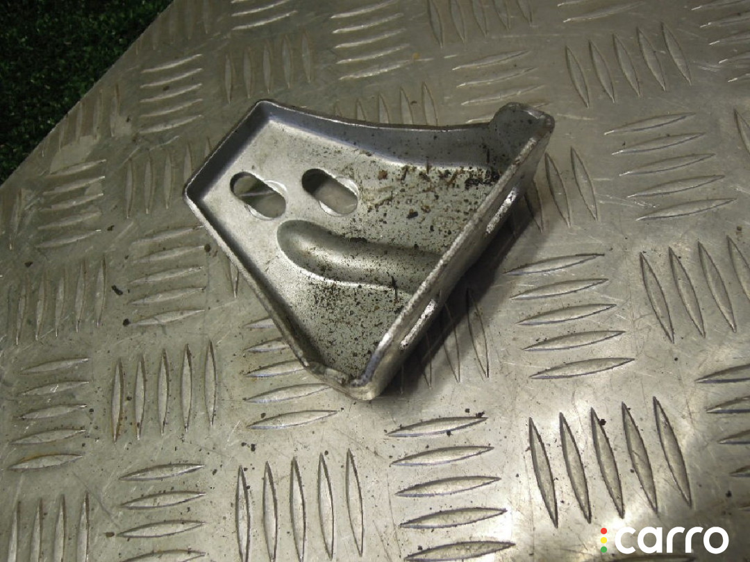 Кронштейн AUDI A6 C6 2006г. - фото №1