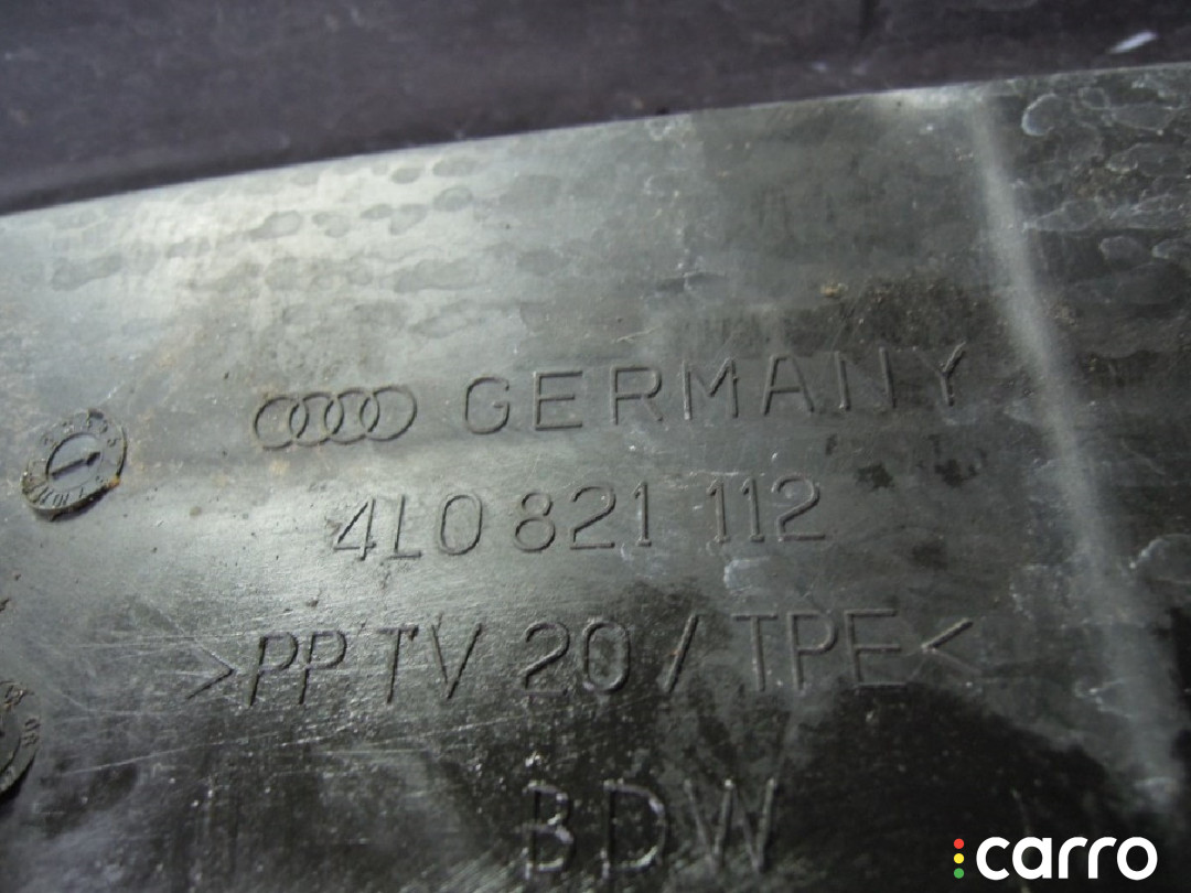 Кронштейн AUDI Q7 2007г. - фото №3