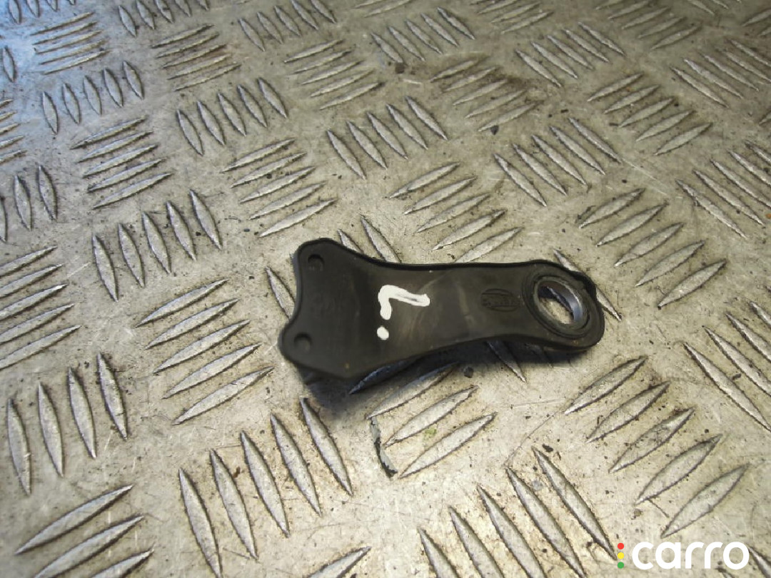 Кронштейн BMW 5 E60/E61 2008г. - фото №1