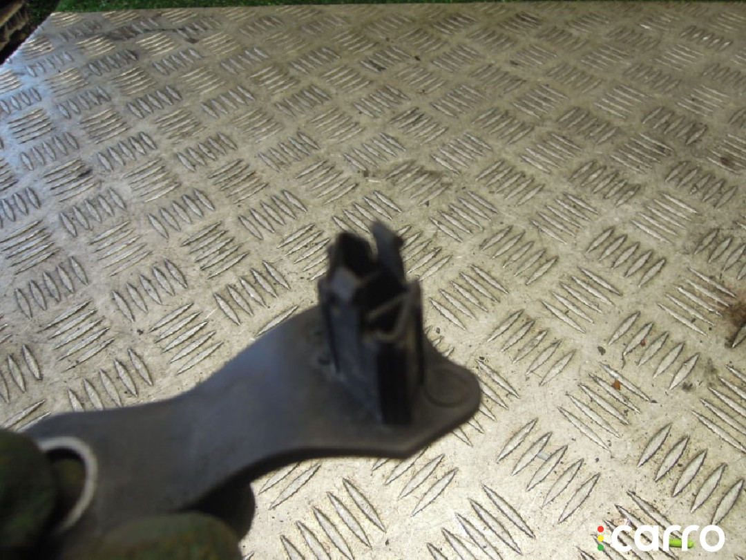 Кронштейн BMW 5 E60/E61 2008г. - фото №2