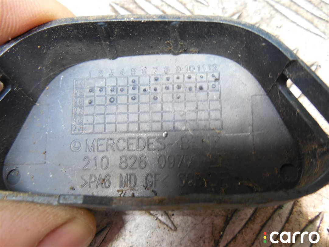 Крышка омывателя фар Mercedes E W210 1998г. - фото №3
