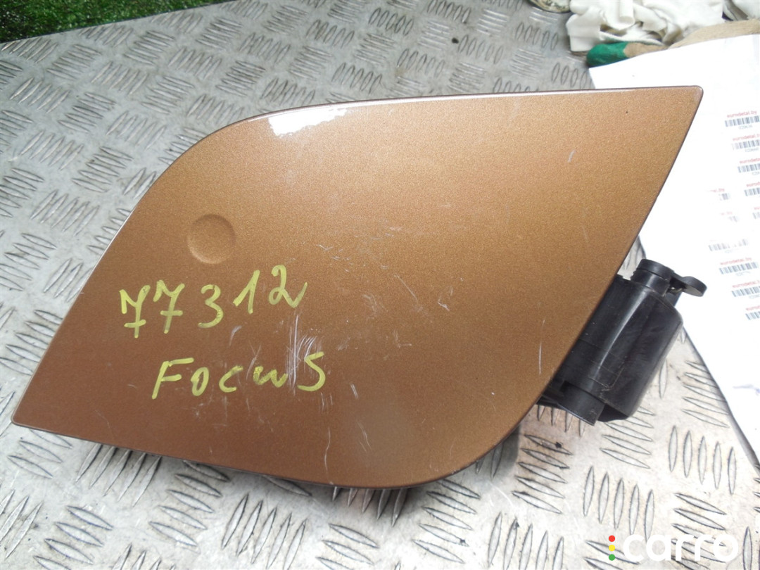 Лючок топливного бака Ford Focus 2013г. - фото №1