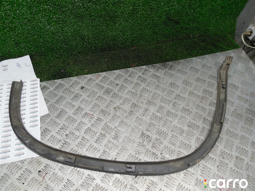 Молдинг крыла Volkswagen Tiguan 2008г. - фото №1