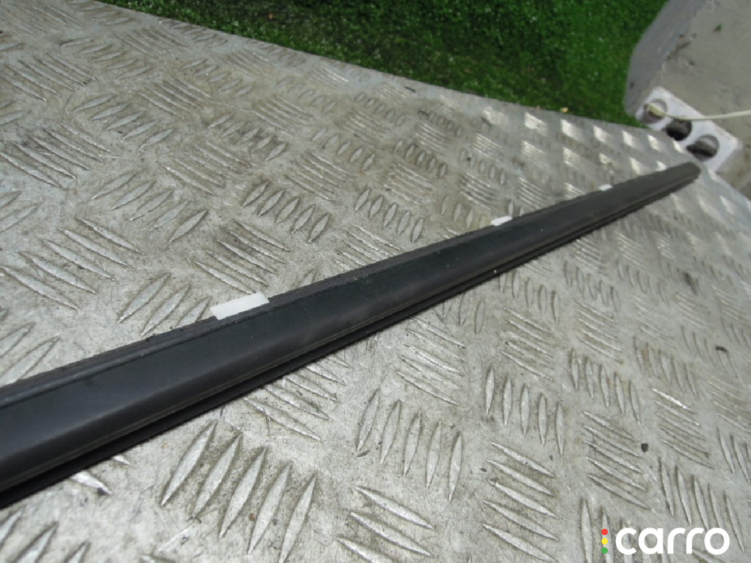 Молдинг стекла двери наружный Nissan Qashqai 2009г. - фото №3