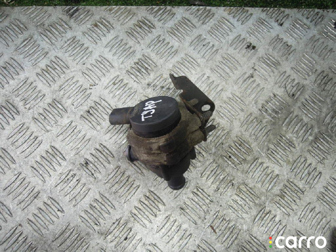 7L0965561D Насос антифриза дополнительный Volkswagen Touareg 2007г. - фото №3