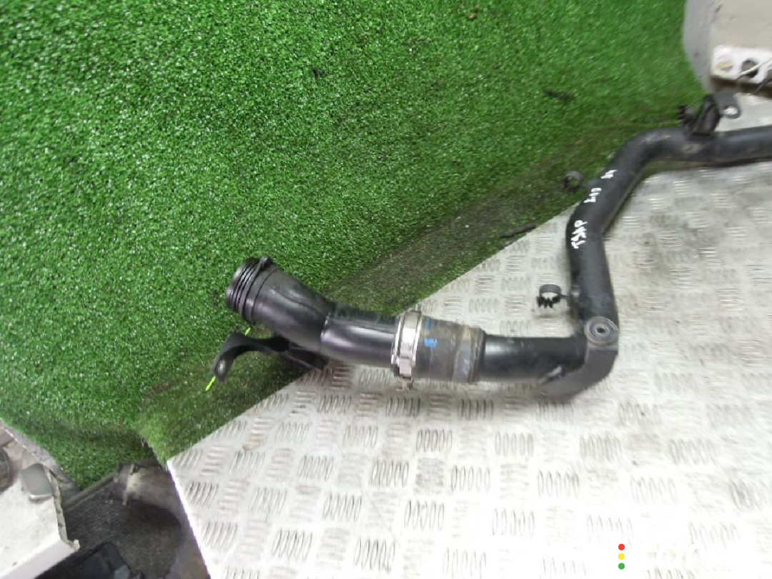 7L6145770M Патрубок интеркулера Volkswagen Touareg 2007г. - фото №2