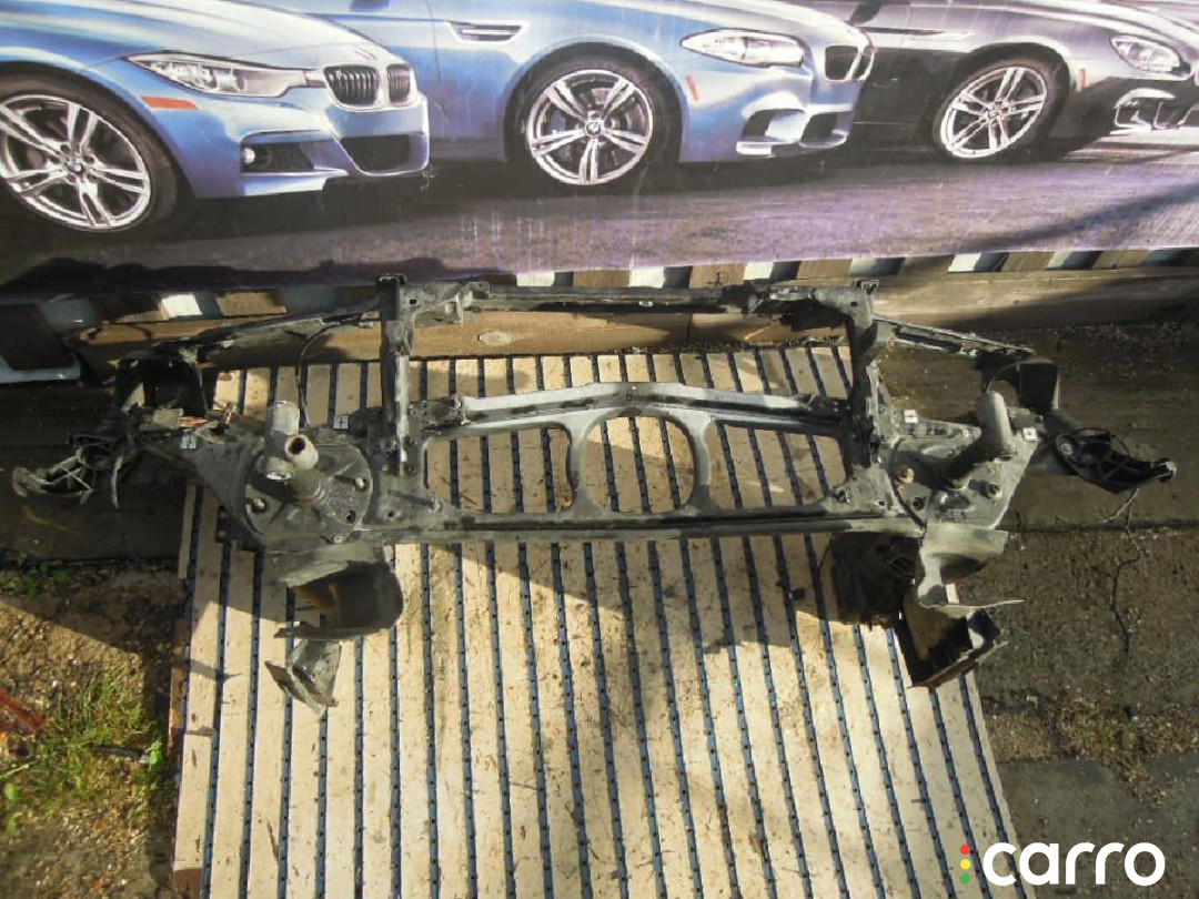 Передняя панель крепления облицовки (телевизор) BMW 3 E46 2002г. - фото №1