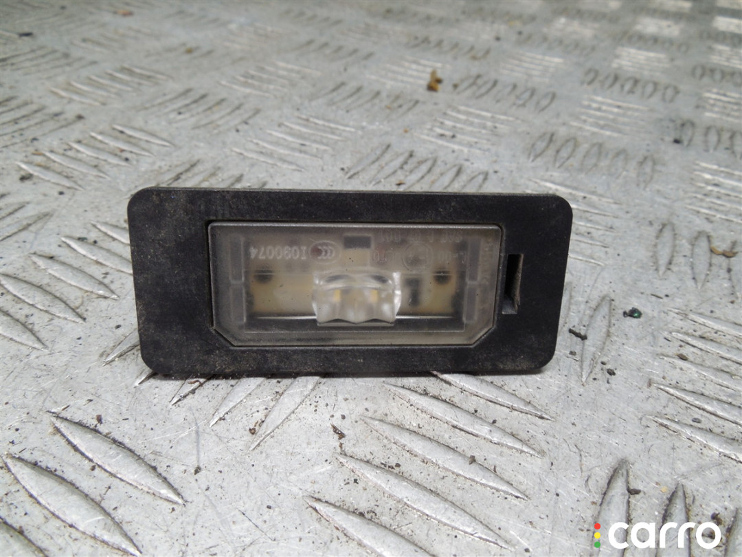 Подсветка номера BMW 3 E90/E91/E92/E93 2009г. - фото №1