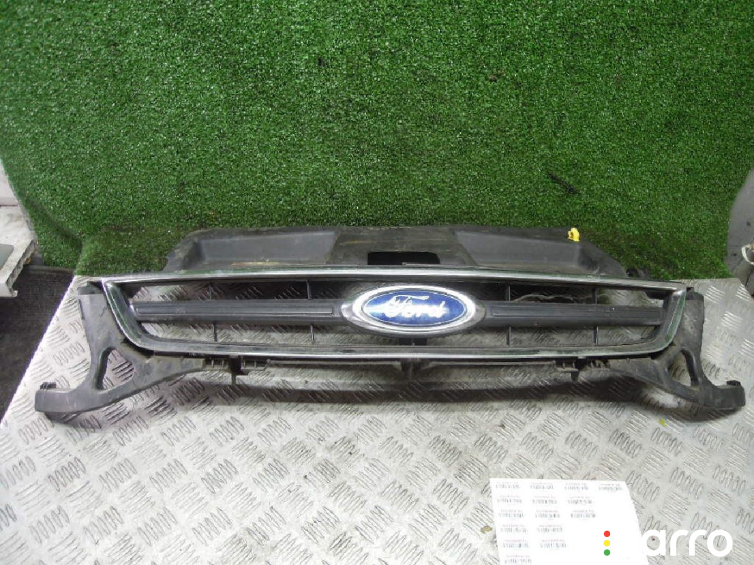 Решетка капота Ford Mondeo 4 2011г. - фото №1