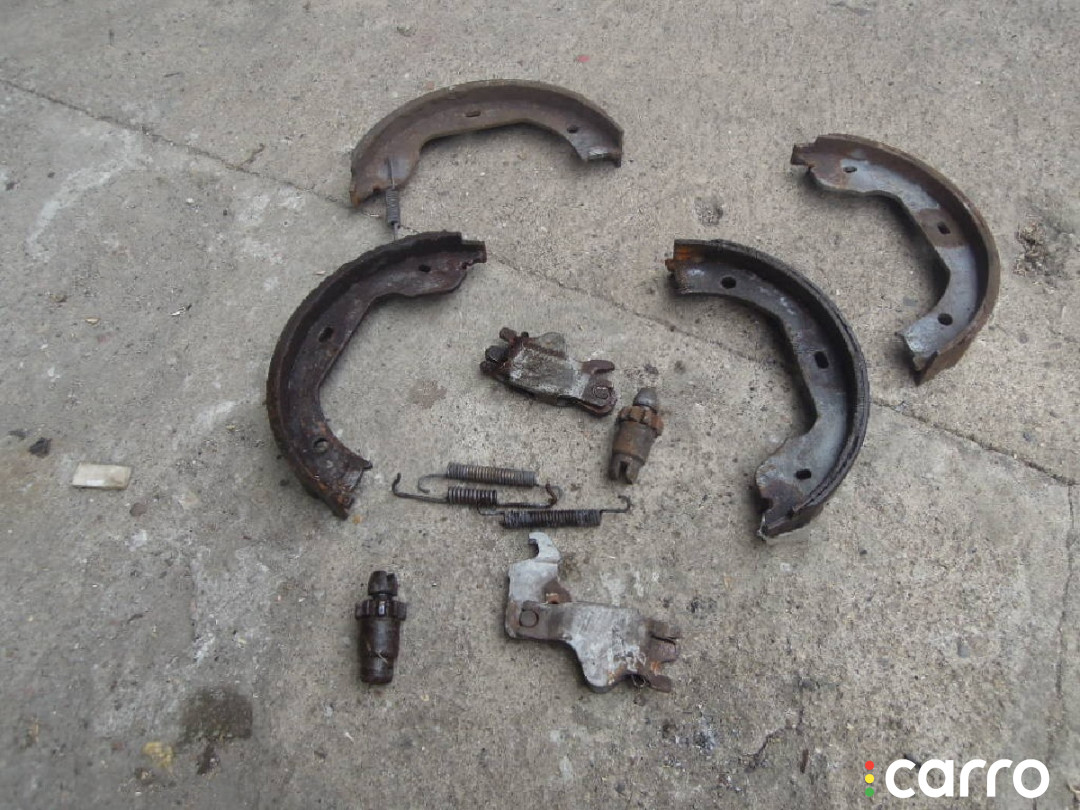 Тормозные колодки BMW X5 E70 2008г. - фото №1