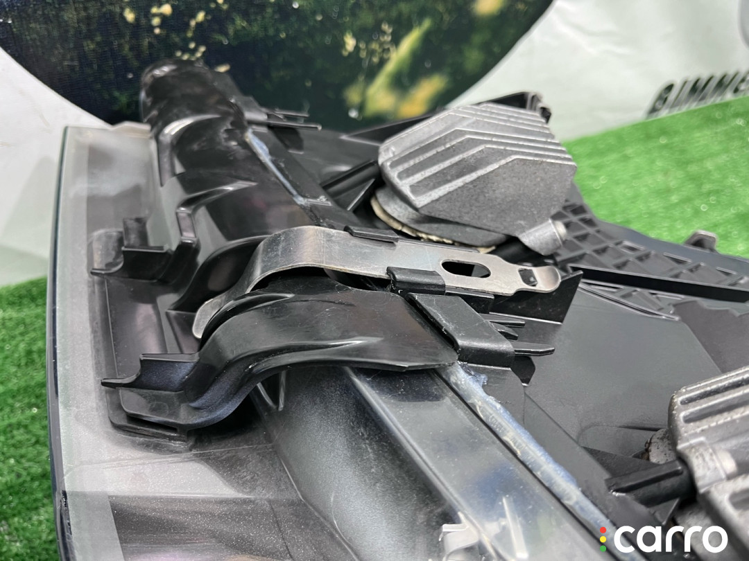 63117343909, 63117343910, 7343909, 7343910 фара передняя (комплект) BMW 5 серия F10 F11 (Рестайлинг) 2013г. - фото №32