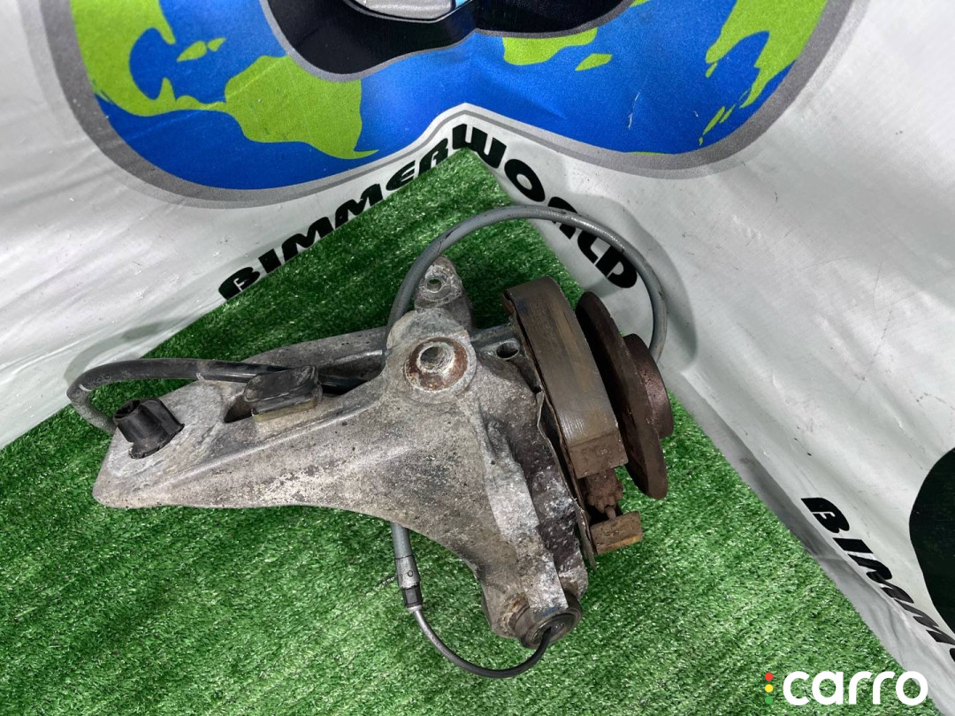 33326770924, 6770924, 33326761228, 6761228 кулак задний правый BMW 5 E60/E61 2008г. - фото №3