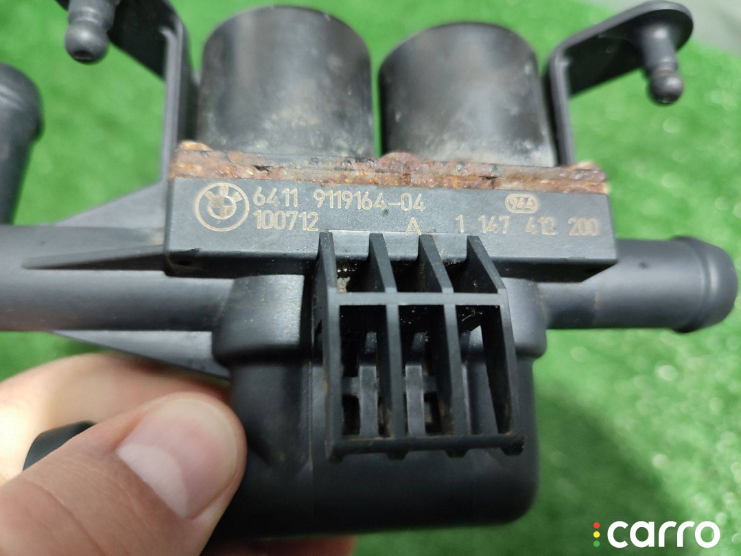 9119164, 64119119164, 9310349, 64219310349 кран отопителя (печки) BMW 5 серия F10 F11 (Дорест.) 2010г. - фото №9