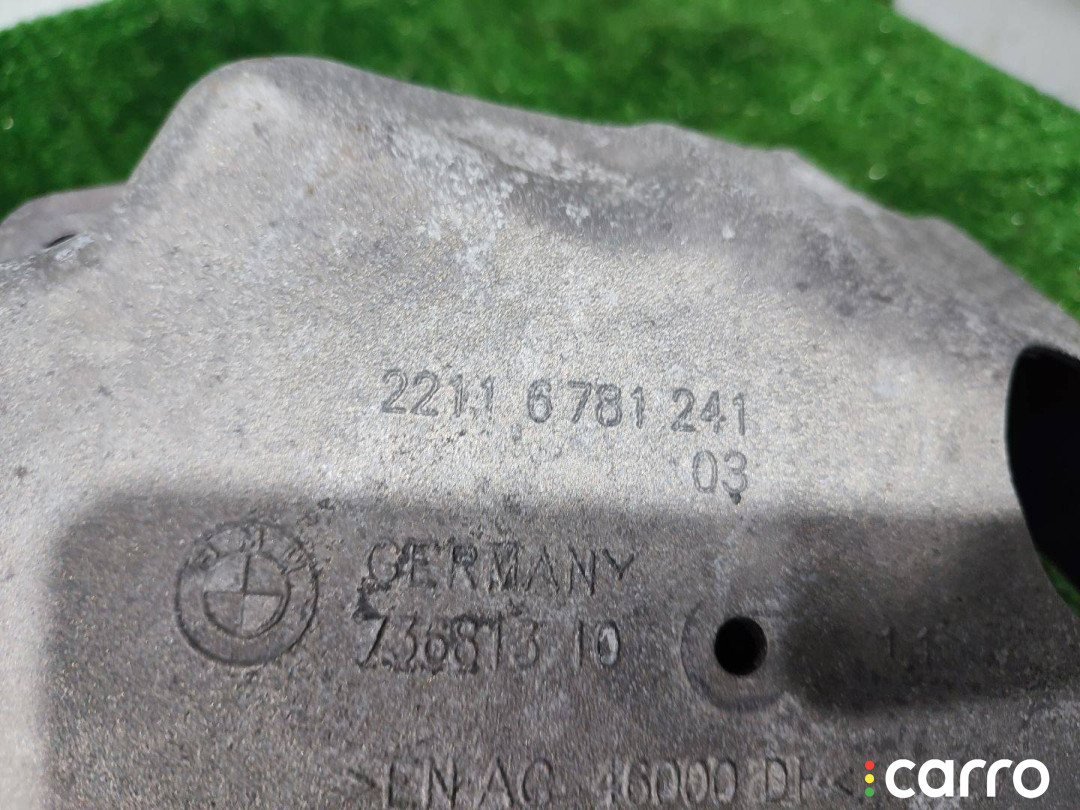 22116781241, 6781241 кронштейн двигателя левый BMW 5 серия F10 F11 (Дорест.) 2010г. - фото №10