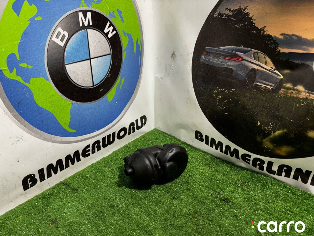 7501566, 11617501566, 11611432558, 1432558 клапан вентиляции картера BMW 7 E38 1999г. - фото №1