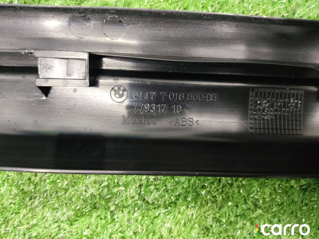 51477016800, 51477030722, 7016800, 7030722 Накладка на порог внутренняя правая BMW Z4 E85/E86 рест 2006г. - фото №10