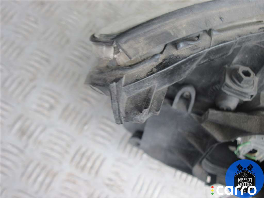 Фара левая Ford Focus 2002г. - фото №2
