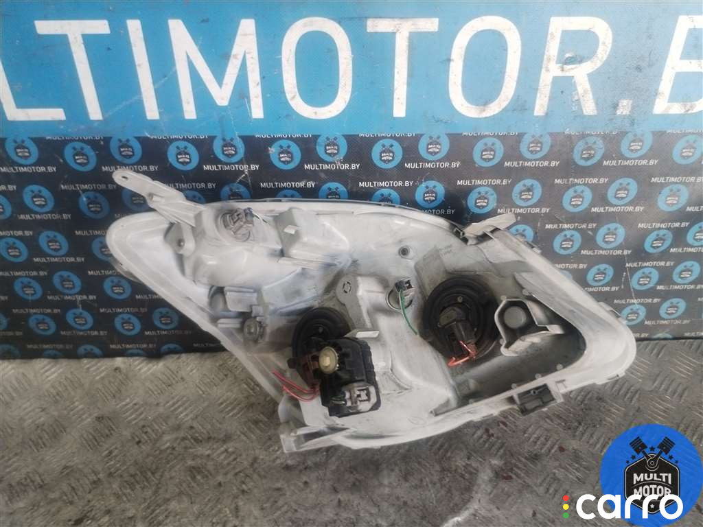 Фара левая Toyota Corolla Verso 2003г. - фото №11