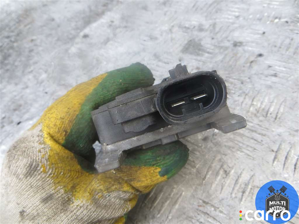 Блок управления вентилятором радиатора Ford Focus 2008г. - фото №6