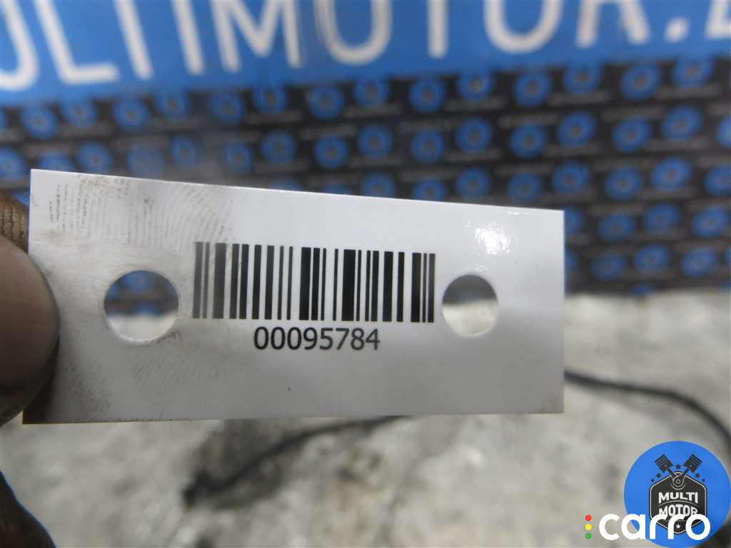 Трубка обратки форсунок BMW 5 E60/E61 2007г. - фото №10