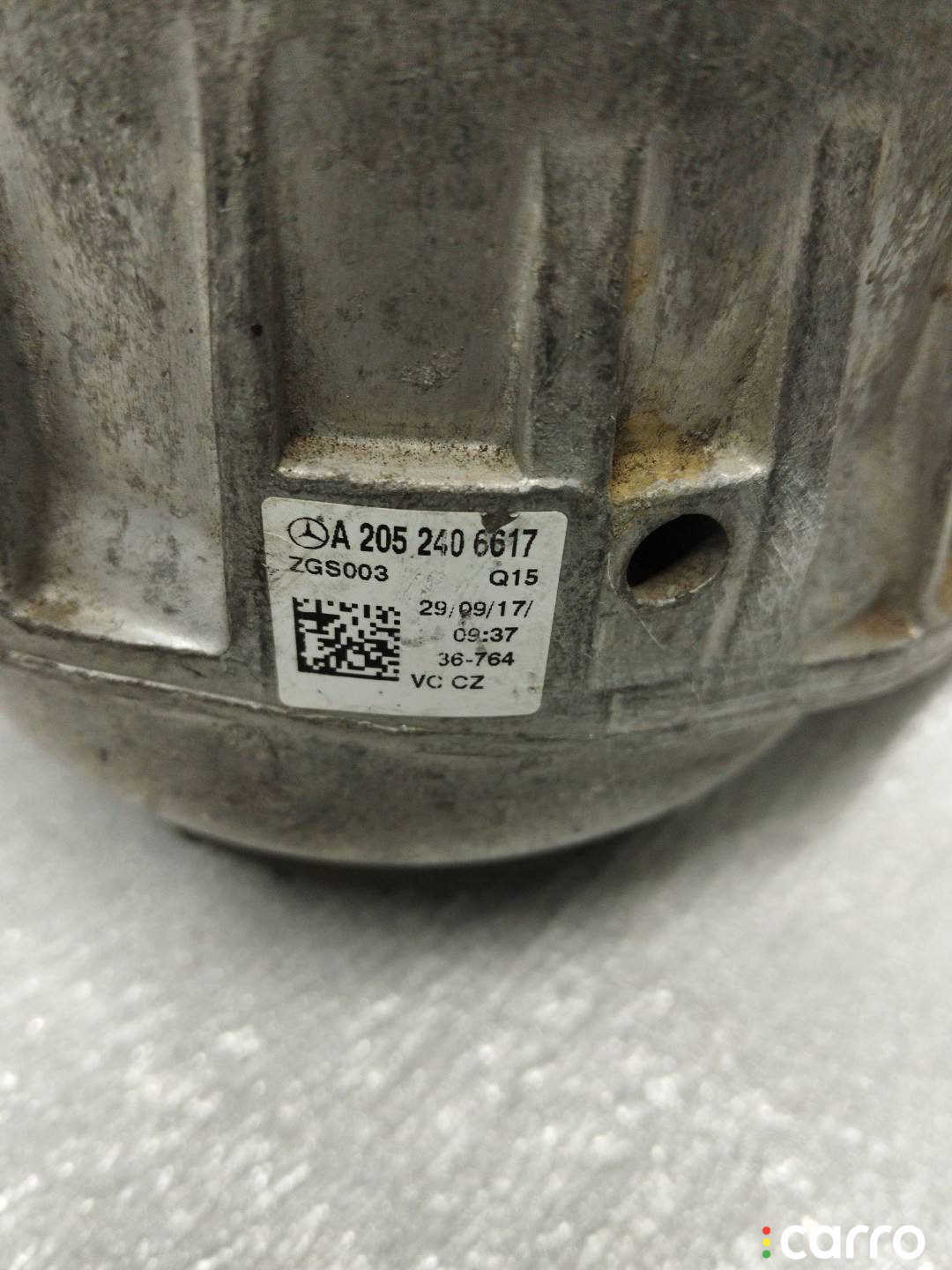 A2052406717 Подушка крепления двигателя Mercedes-Benz C W205/S205/C205 2017г. - фото №2