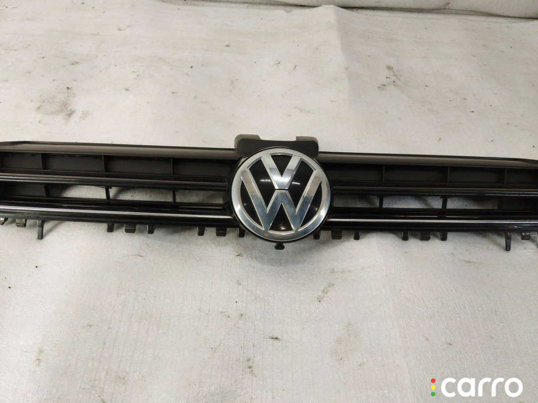5G0853653, 5G0853655 Решетка радиатора Volkswagen Golf 7 2015г. - фото №1