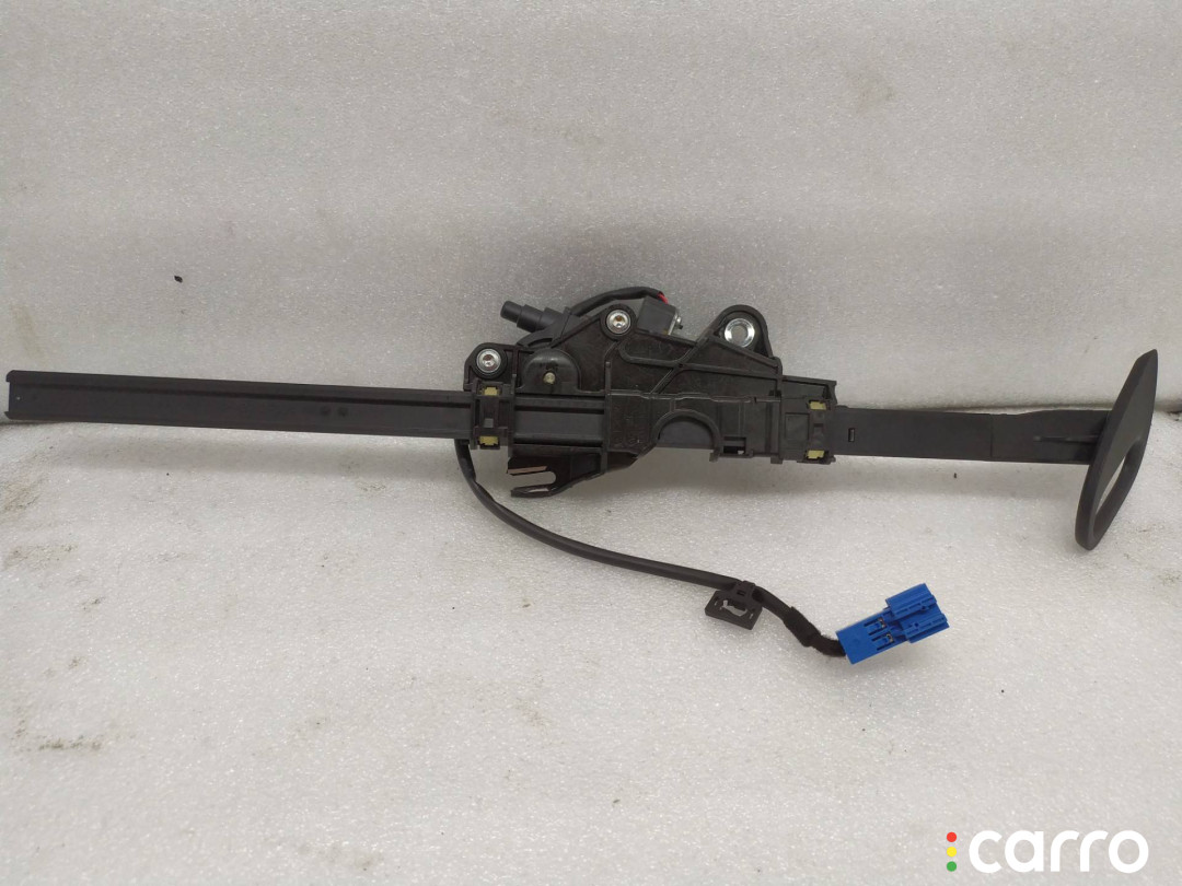 A2058600282 Механизм подачи ремня безопасности правый Mercedes-Benz C W205/S205/C205 - фото №3