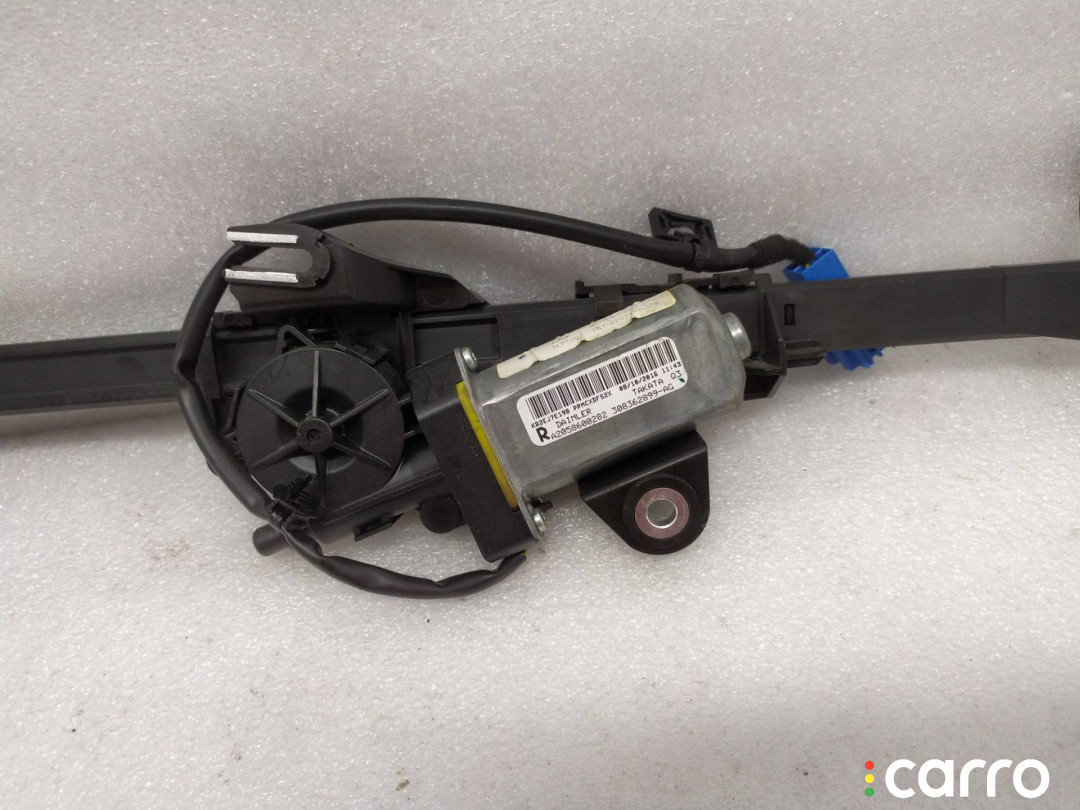A2058600282 Механизм подачи ремня безопасности правый Mercedes-Benz C W205/S205/C205 - фото №5