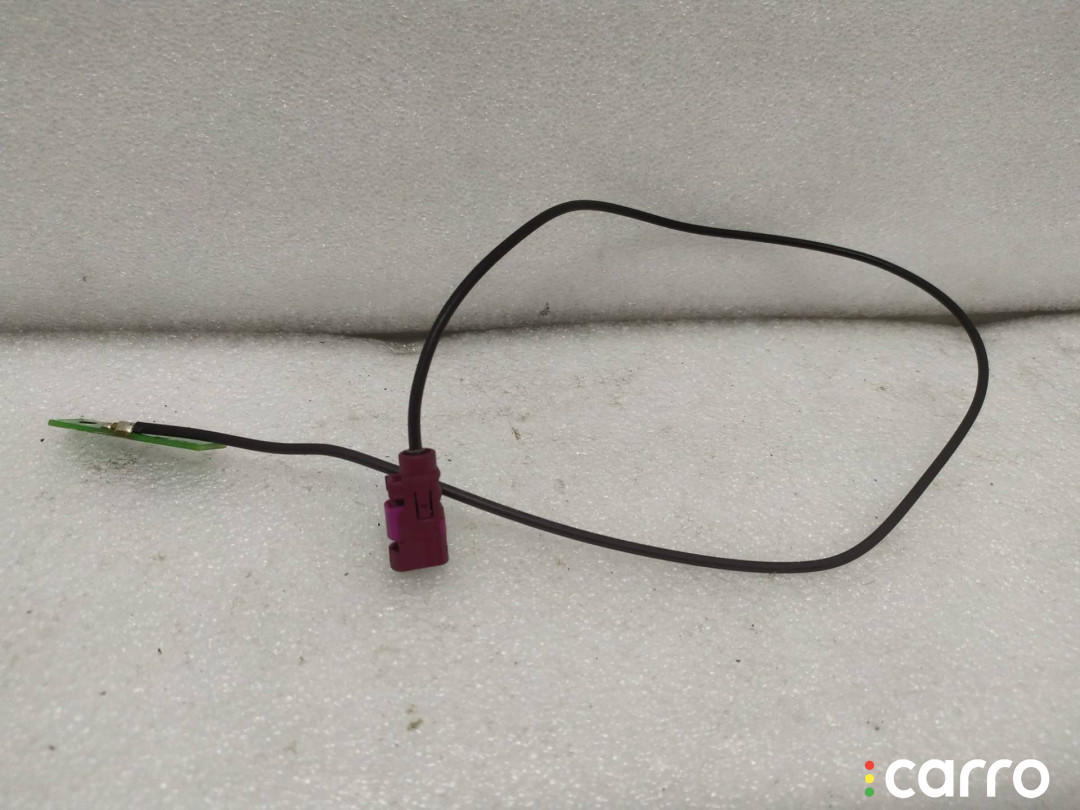 A2059059503 Bluetooth антенна Mercedes-Benz C W205/S205/C205 - фото №1