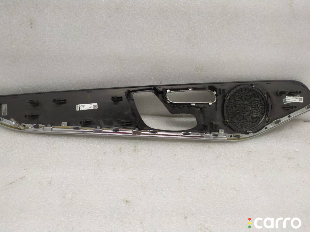 A2057202880 Накладка двери внутренняя передняя правая Mercedes-Benz C W205/S205/C205 - фото №7