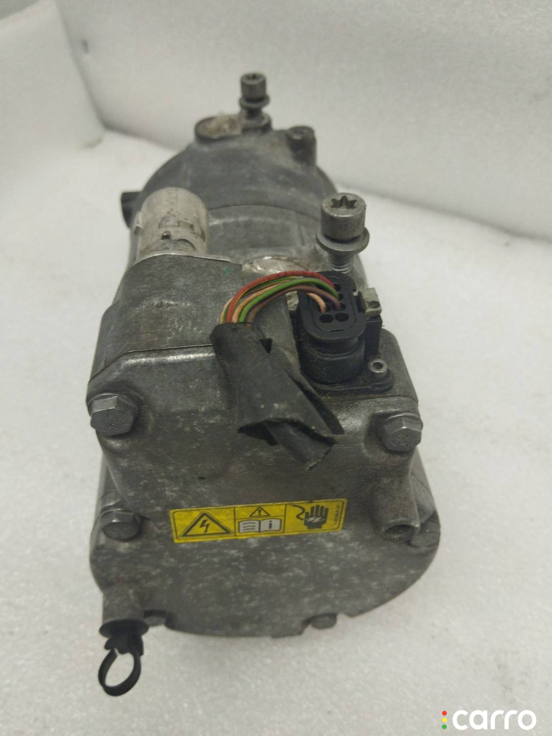 A0008301901 Компрессор кондиционера Mercedes-Benz C W205/S205/C205 - фото №7